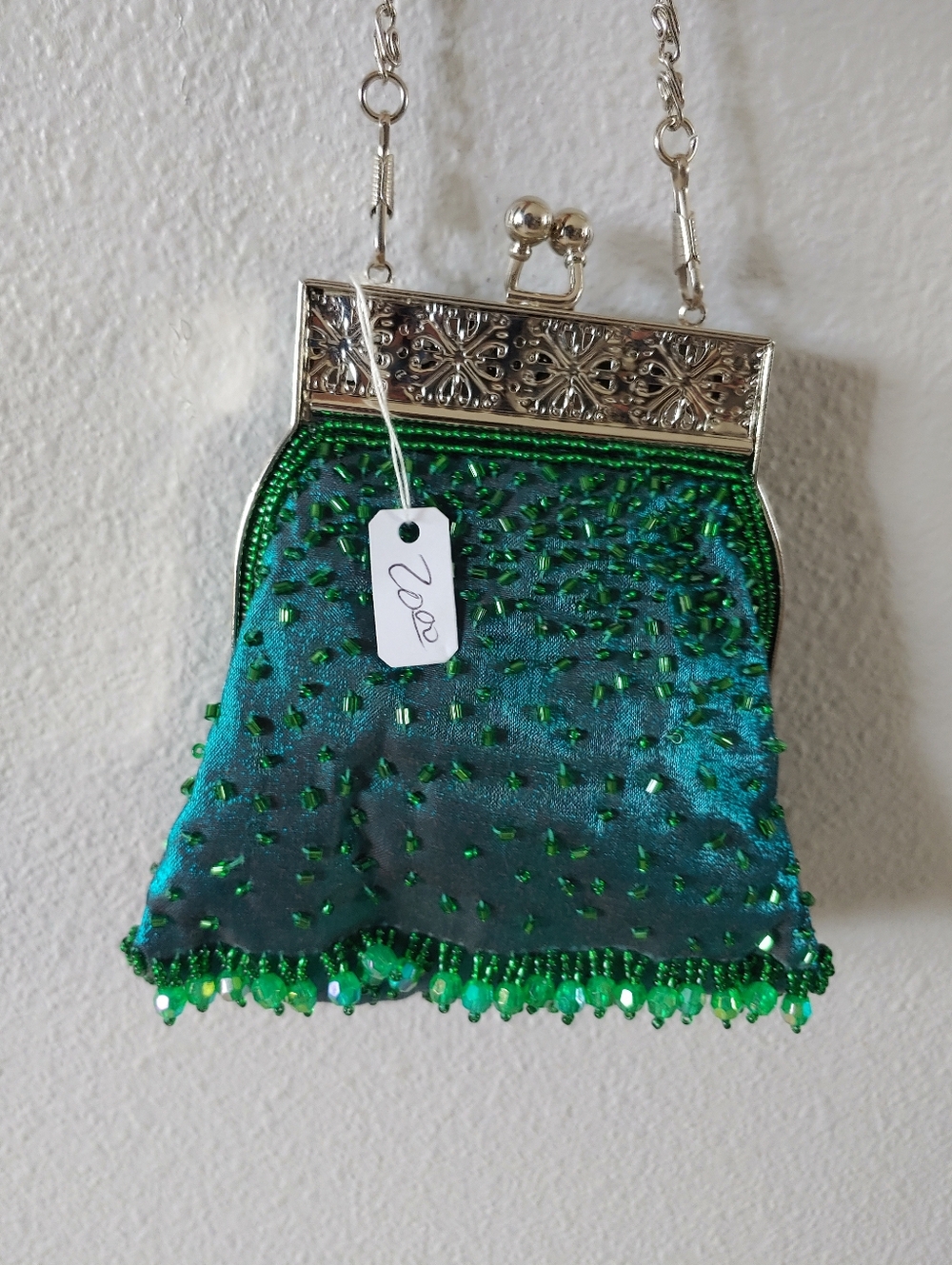 Vintage-Inspired Beaded Evening Bag in Emerald Green